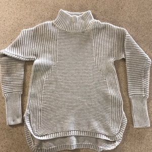 Akini Mock Turtleneck Ribbed Long Sleeve